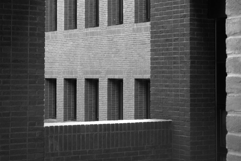 brick dimensions